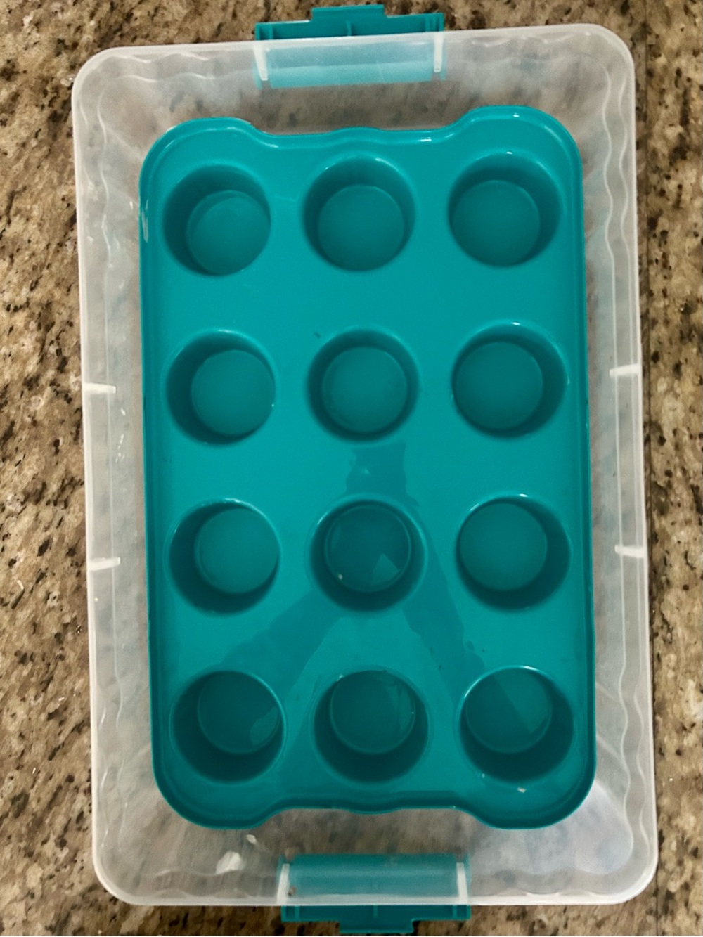Cupcake Storage/ Carrying Containers - Picture 4 of 7
